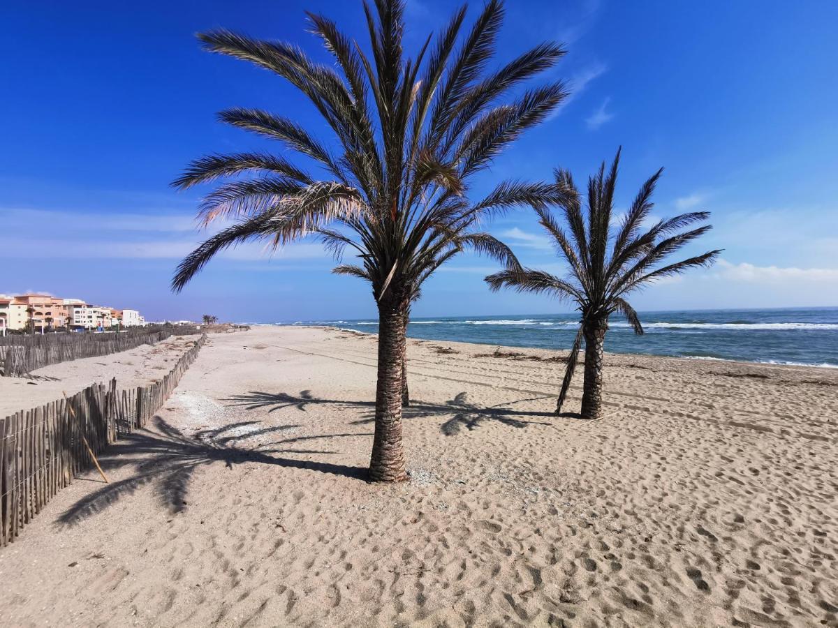 Soleil Levant 2 - En Bord De Mer - Superbe Appartement Cosy - Acces Direct Plage - Proche Commerces Et Animations Le Barcarès Eksteriør bilde